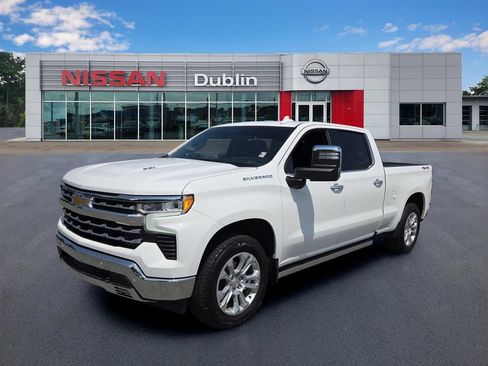 Certified 2025 Chevrolet Silverado 1500 LTZ w/ Technology Package AWD/4WD image 1
