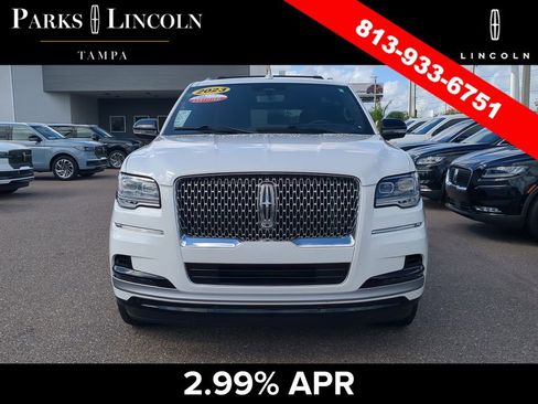 Certified 2023 Lincoln Navigator Reserve RWD image 2