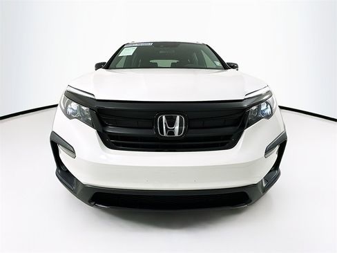 Used 2022 Honda Pilot Sport image 2