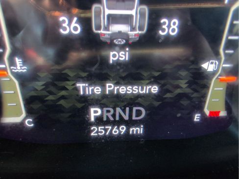 Used 2022 Jeep Wrangler Unlimited Rubicon w/ LED Lighting Group image 14