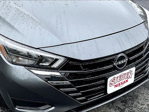 New 2025 Nissan Versa SV w/ Trunk Package image 32