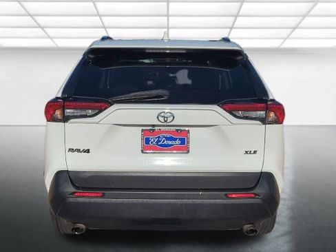 Used 2020 Toyota RAV4 XLE image 25