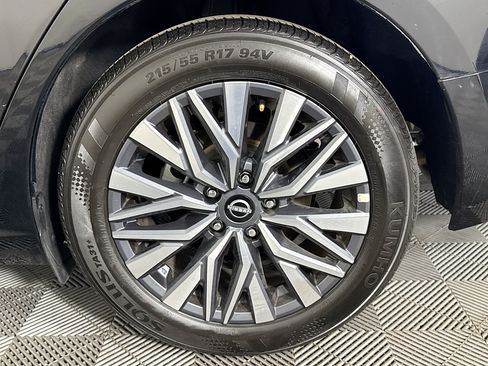 Used 2026 Nissan Altima 2.5 SV FWD image 35