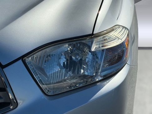 Used 2010 Toyota Highlander 2WD image 11