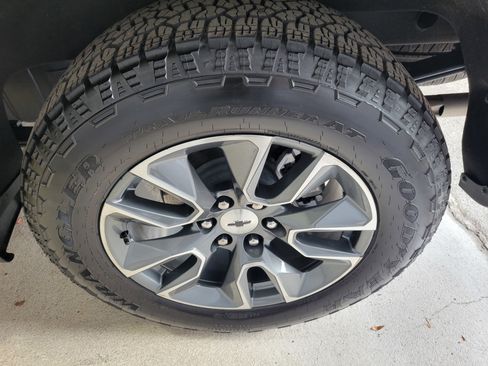 Certified 2025 Chevrolet Silverado 1500 RST w/ RST All Star Premium Package image 45