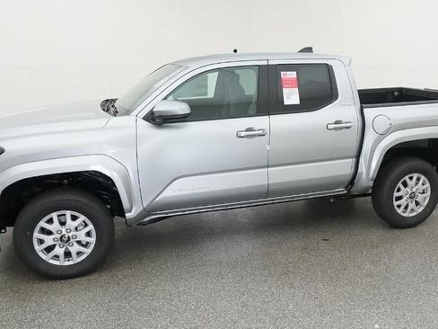 New 2026 Toyota Tacoma SR5 AWD/4WD image 2