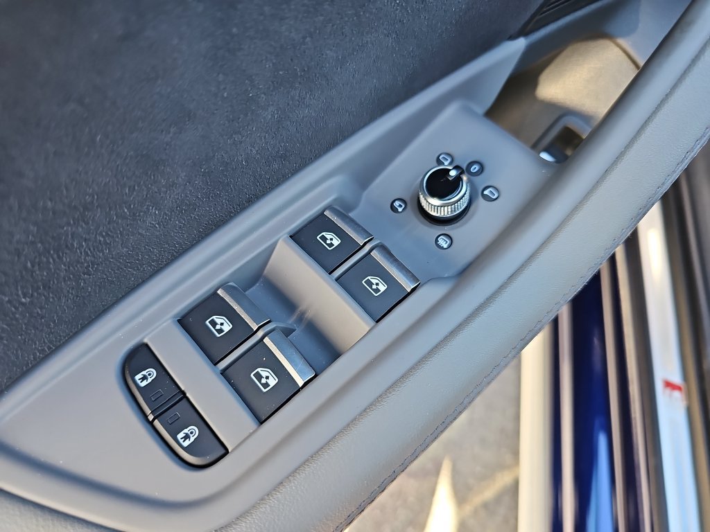 Used 2024 Audi S4 Premium Plus w/ Premium Plus Package AWD/4WD image 19