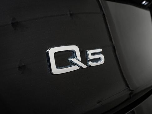 Used 2024 Audi Q5 e Premium image 16