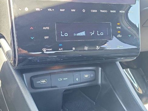 Used 2023 Hyundai Santa Cruz Limited AWD/4WD image 30