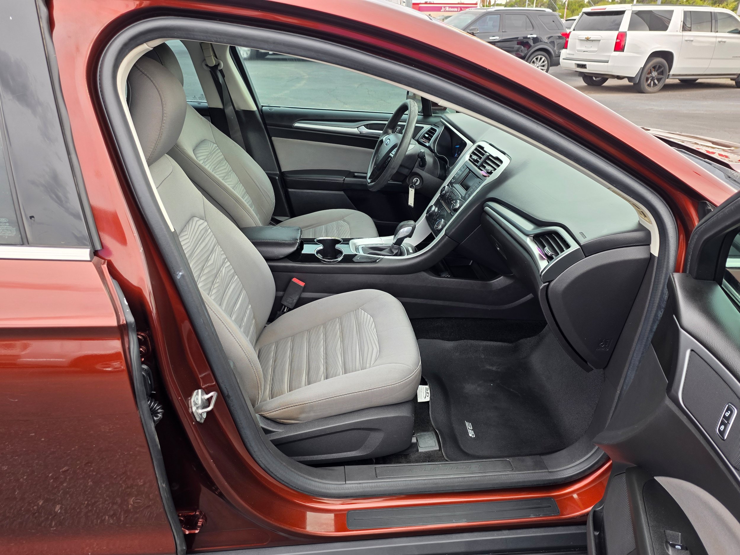 Used 2016 Ford Fusion S FWD image 25