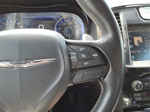 Used 2016 Chrysler 300 S w/ 300S Premium Group AWD/4WD image 18