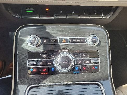 Certified 2023 Lincoln Nautilus Reserve w/ Equipment Group 201A AWD/4WD image 9