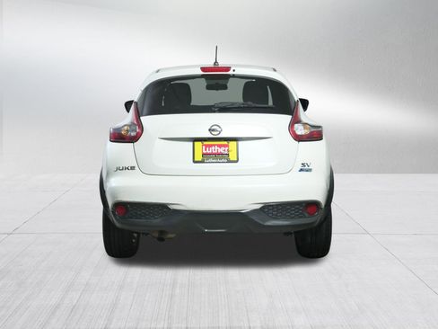 Used 2015 Nissan Juke S image 6