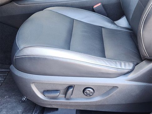 Used 2022 INFINITI QX50 Luxe w/ Appearance Package image 23