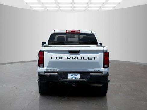 Used 2025 Chevrolet Colorado W/T w/ WT Custom Package AWD/4WD image 5