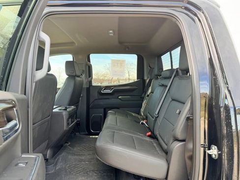 Used 2024 Chevrolet Silverado 1500 LT Trail Boss w/ LT Trail Boss Premium Package image 8