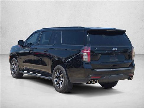 Certified 2023 Chevrolet Suburban Z71 w/ Off-Road Capability Package AWD/4WD image 7