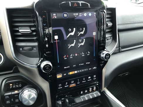 Used 2022 RAM 1500 Laramie image 22