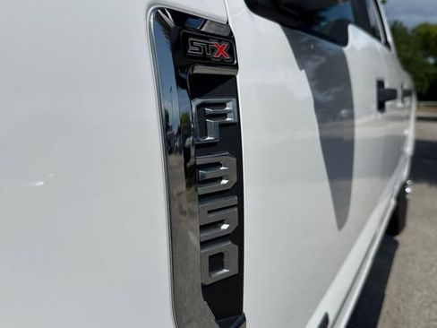 Used 2021 Ford F350 XL w/ STX Appearance Package AWD/4WD image 6