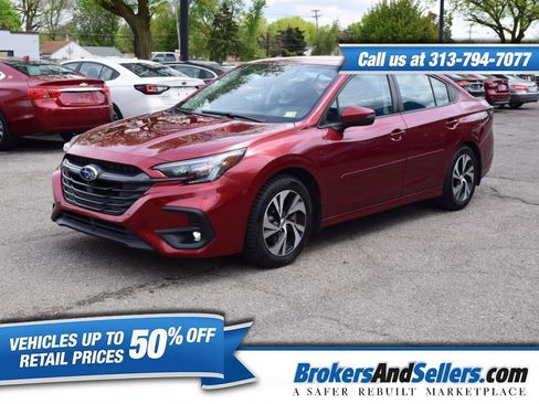Used 2025 Subaru Legacy Premium AWD/4WD image 1