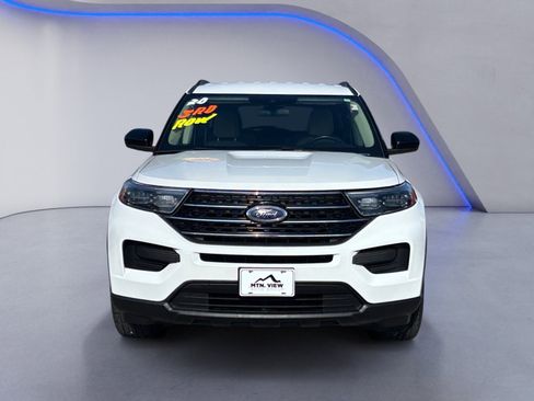 Used 2020 Ford Explorer XLT image 12