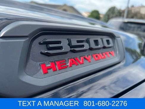 Used 2022 RAM 3500 Big Horn w/ Safety Group B AWD/4WD image 9