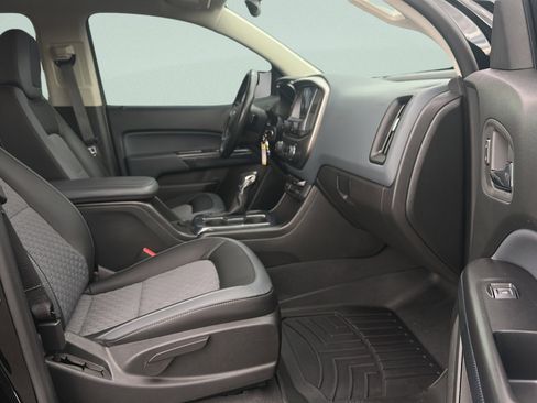Used 2022 Chevrolet Colorado Z71 image 28