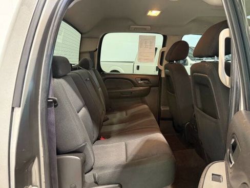Used 2012 GMC Sierra 1500 SLE w/ All-Terrain Package AWD/4WD image 16