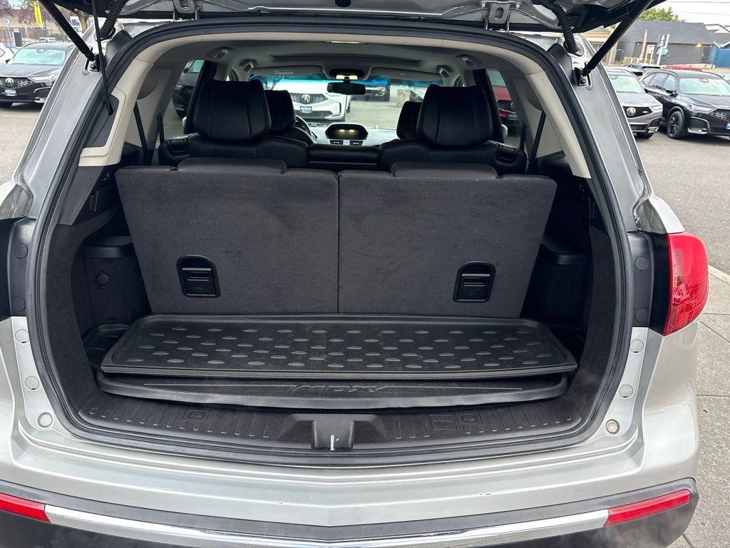 Used 2013 Acura MDX w/ Technology Package AWD/4WD image 8