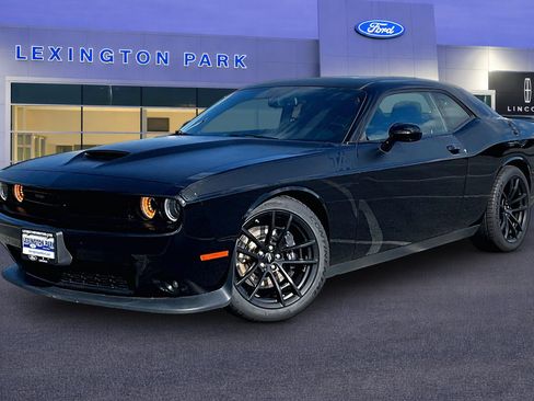 Used 2021 Dodge Challenger R/T Scat Pack w/ T/A Package RWD image 3