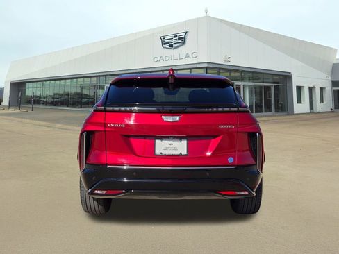Certified 2024 Cadillac Lyriq Luxury w/ LPO, Floor Liner Package image 5