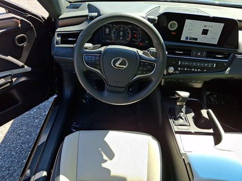 Used 2024 Lexus ES 350 w/ Premium Package FWD image 12