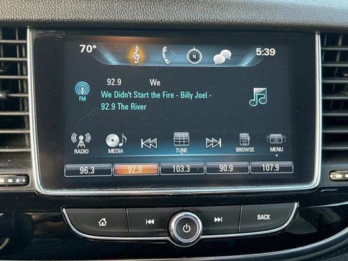 Used 2018 Buick Encore Preferred image 19