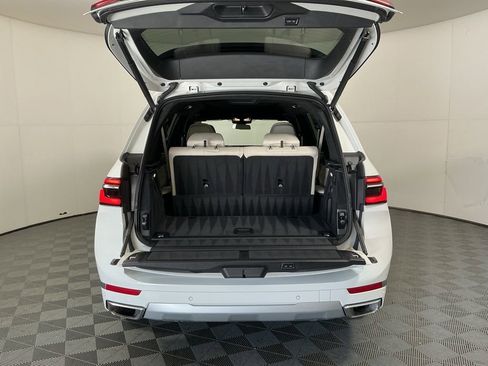 Certified 2024 BMW X7 xDrive40i image 29