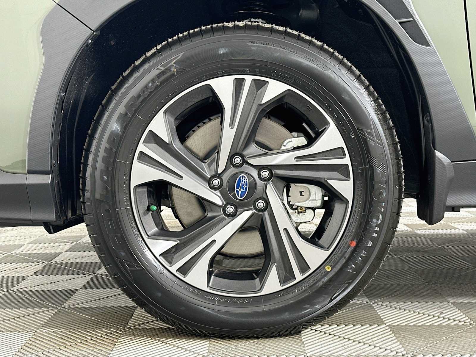 Certified 2026 Subaru Crosstrek 2.5i Premium AWD/4WD image 28