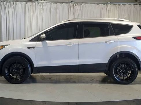 Used 2017 Ford Escape Titanium w/ Equipment Group 301A AWD/4WD image 5