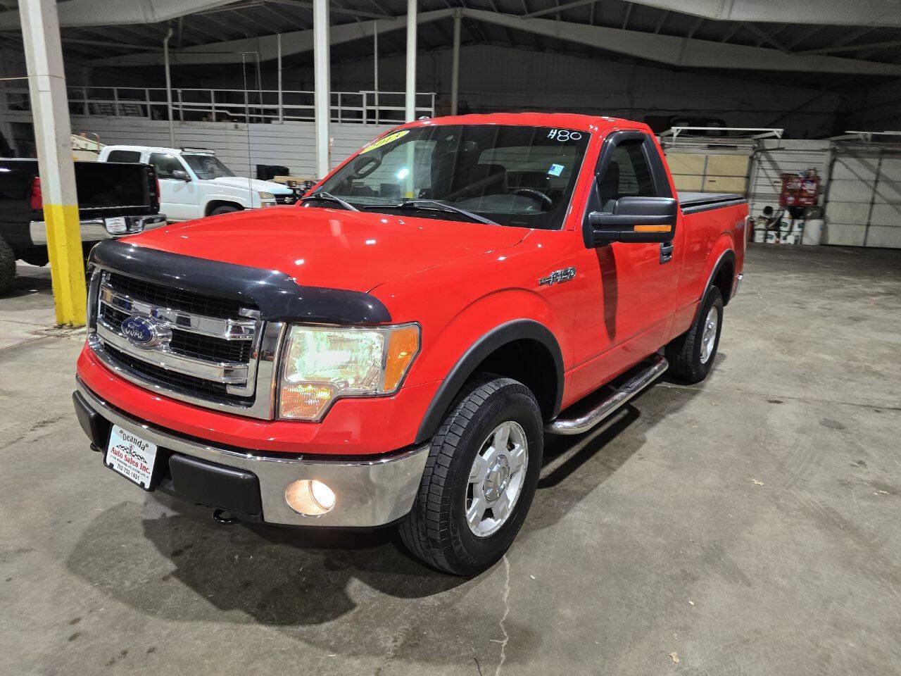 Used 2013 Ford F150 XLT w/ Mid Equipment Group AWD/4WD image 2