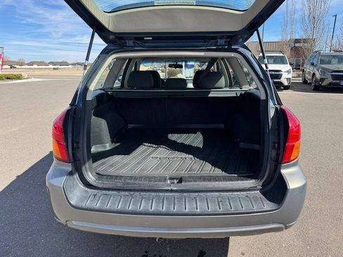Used 2005 Subaru Outback 2.5i AWD/4WD image 36