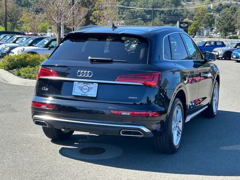 Used 2023 Audi Q5 e Premium Plus w/ Premium Plus Package image 6