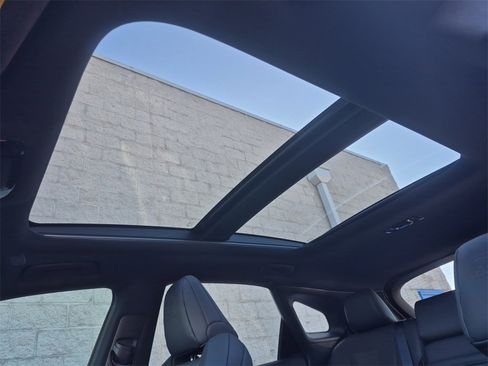 Used 2023 Lexus RX 500h F Sport image 13