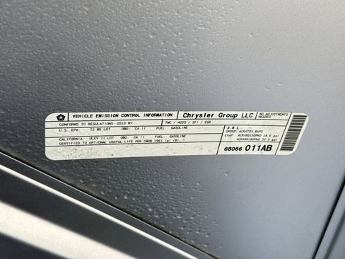 Used 2010 Jeep Wrangler Unlimited Sport image 11