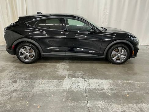 Used 2022 Ford Mustang Mach-E Select image 2