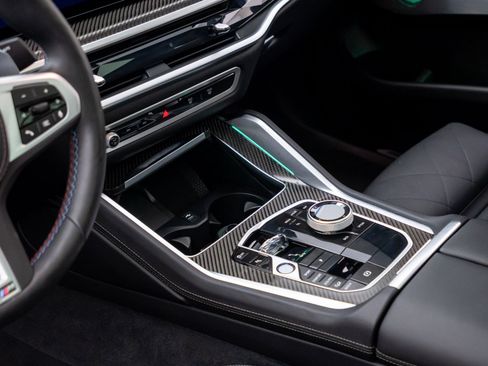 Used 2025 BMW X6 M60i AWD/4WD image 13
