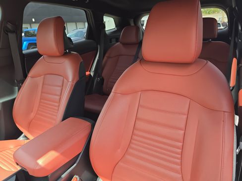 Certified 2023 Kia Sportage SX image 22