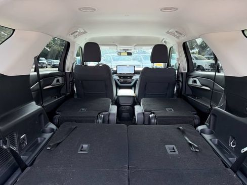 Used 2026 Ford Explorer Active RWD image 20