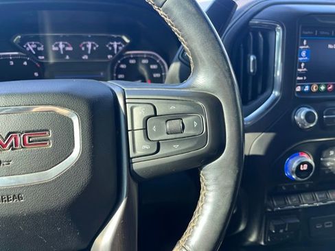 Used 2022 GMC Sierra 2500 AT4 w/ Gooseneck/5TH Wheel Package image 18