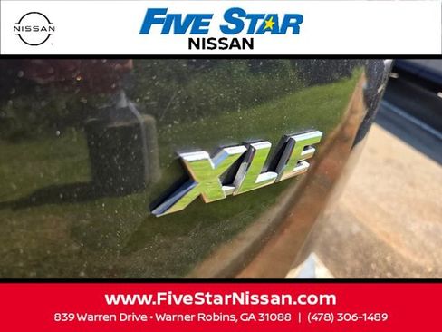 Used 2015 Toyota RAV4 XLE FWD image 12