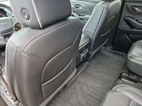 Used 2023 Chevrolet Traverse Premier w/ Redline Edition AWD/4WD image 18