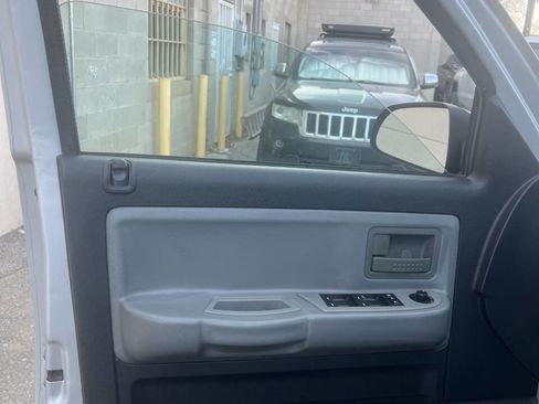 Used 2011 Dodge Dakota Big Horn image 11