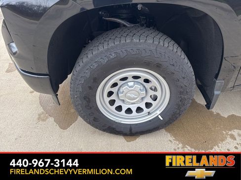 New 2025 Chevrolet Silverado 1500 W/T image 40